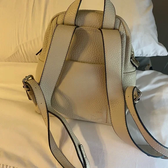 Cream Colab backpack - Picture 4 of 4